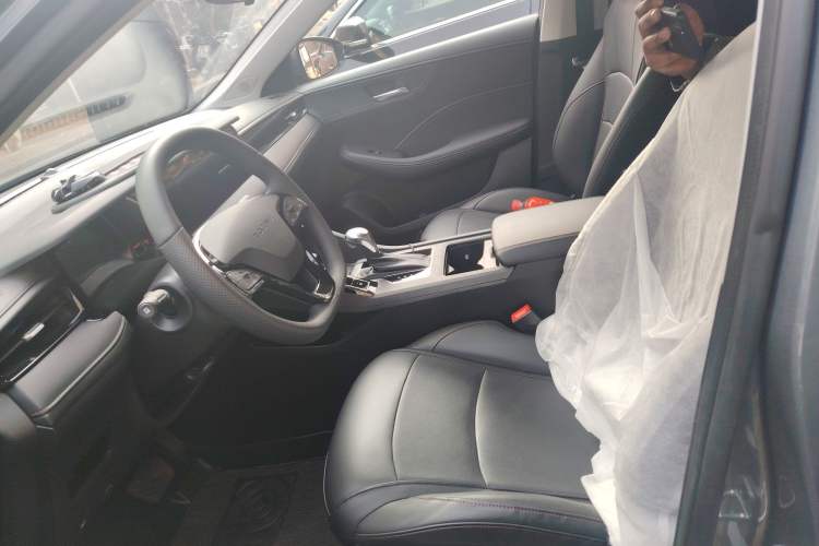 Used Roewe i5 2023 1.5L CVT Luxury Edition