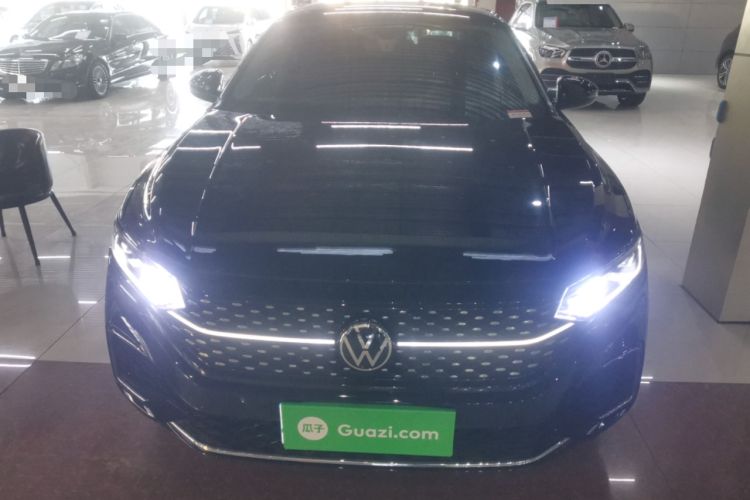 Used Volkswagen Passat 2022 330TSI Starry Luxury Edition
