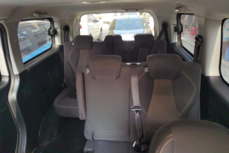 Used  M3 2022 1.5T 7-Seater Standard Edition