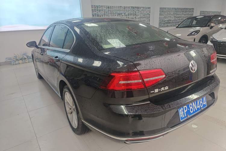 Used Volkswagen Magotan 2019 330TSI DSG Leading Model China VI Standard