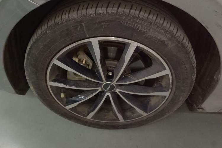 Used Roewe D7 2023 DMH 125km Flagship Edition
