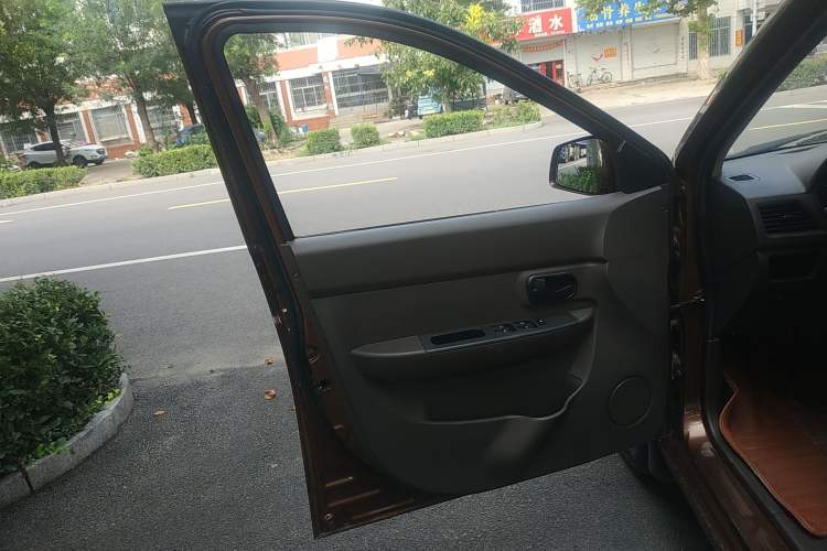 Used Wuling Hongguang 2014 1.5L S Standard Version
