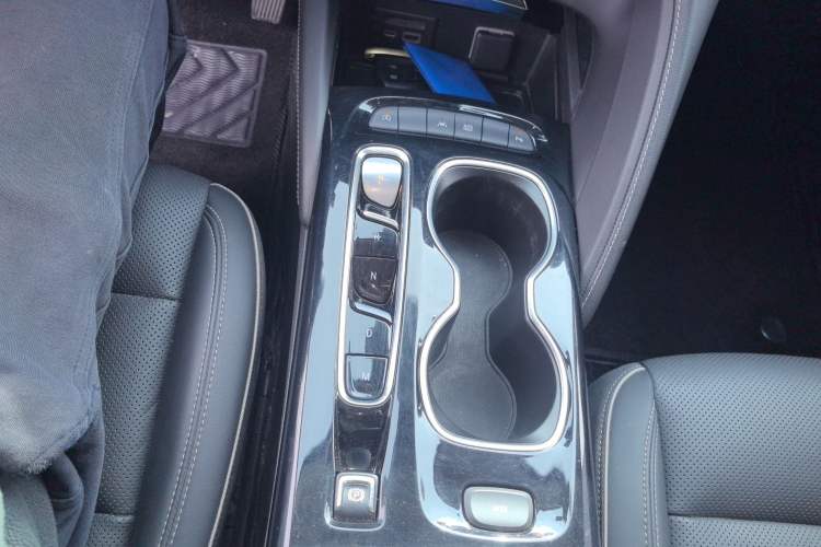 Used Buick Envision 2022 Encore Plus 652T Five-Seat Luxury Model
