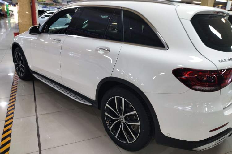 Used Mercedes-Benz GLC 2020 GLC 300 L 4MATIC Dynamic Edition
