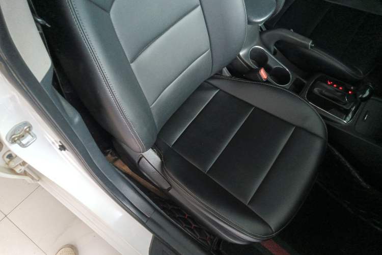 Used Kia K3 2016 1.6L Automatic GLS