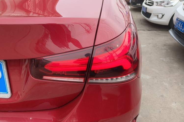 Used Mercedes-Benz A-Class 2021 A 200 L Sport Sedan Fashion Model
