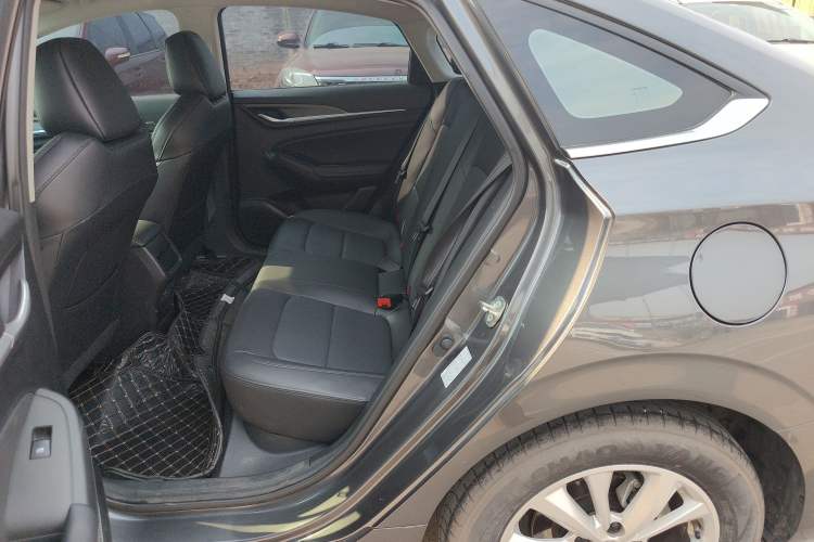 Used Changan Eado 2022 PLUS 1.6L GDI Manual Elite Model
