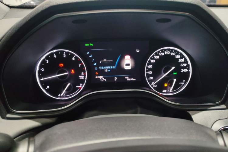 Used Toyota Avalon 2019 2.0L XLE Premium Edition China VI
