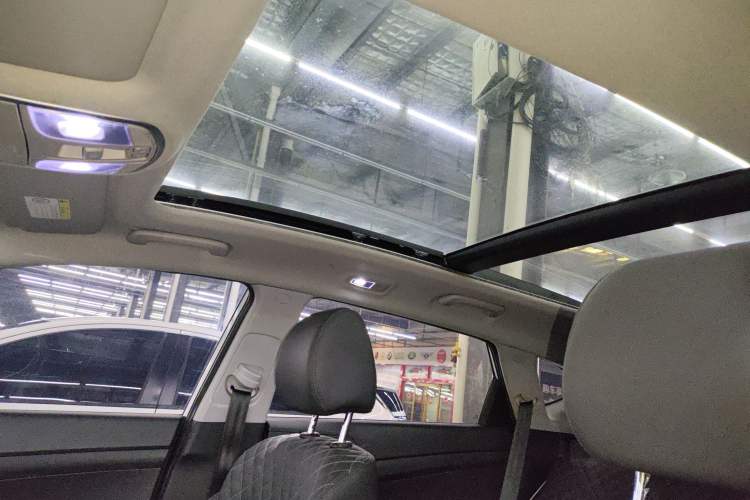 Used Hyundai Tucson 2020 280TGDi Two-Wheel-Drive GLS Fashion Edition China VI Standard