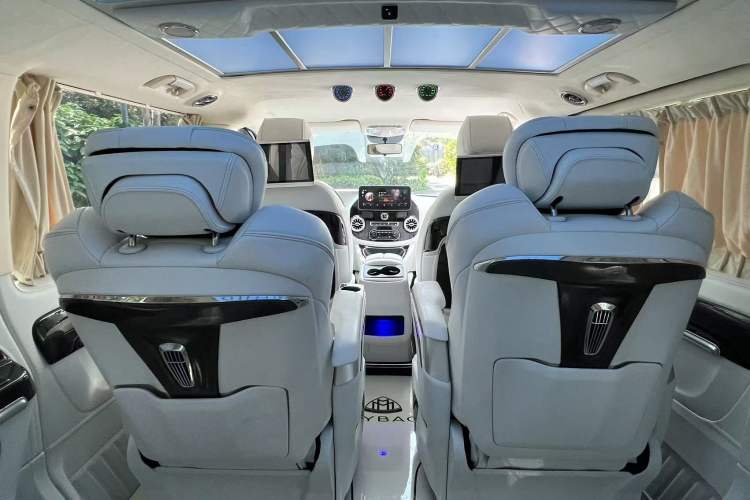 Used Mercedes-Benz Vito 2021 2.0T Elite Version 7 Seats
