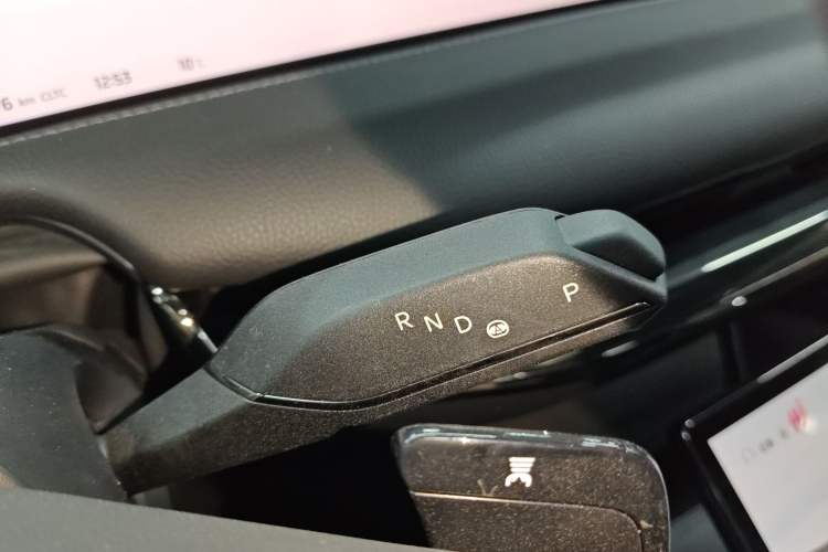 Used  L7 2022 Dynamic Model
