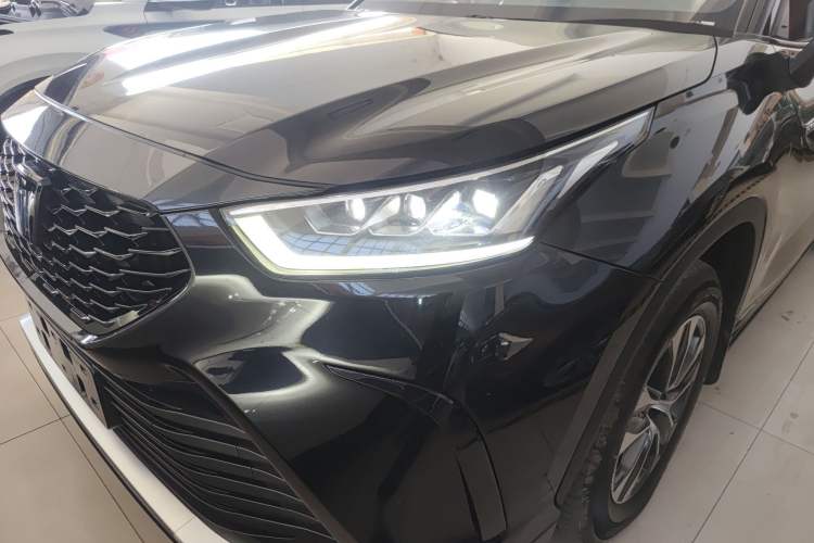 Used Toyota Crown Land Cruiser 2023 2.5L HEV Four-Wheel Drive Elite Edition