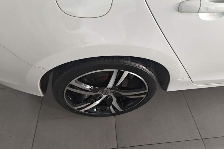 Used Volvo V60 2017 T5 Zhiya Edition China V Standard