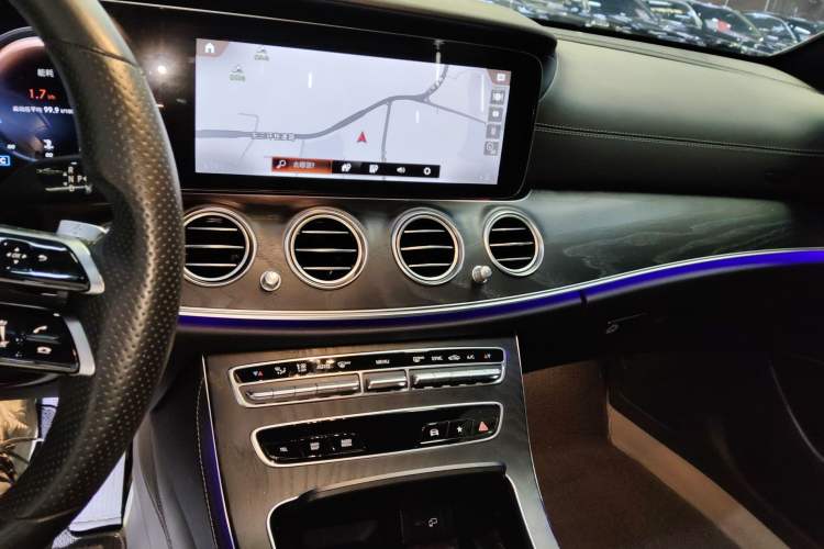 Used Mercedes-Benz E-Class 2022 E 260 Stylish Sports Edition
