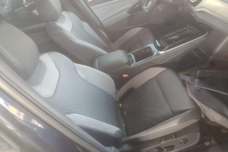 Used Volkswagen ID.4 CROZZ 2022 Long-Range Lite PRO Edition