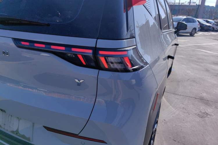 Used AION Y 2021 70 Enjoyment Tech Edition
