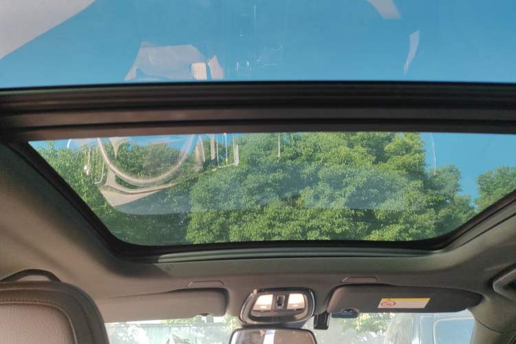 Used Volvo XC60 2022 B5 4x4 Zhiyi Luxury Edition
