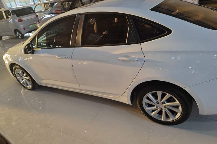 Used Buick Verano 2017 Sedan 15S Automatic Leading Model
