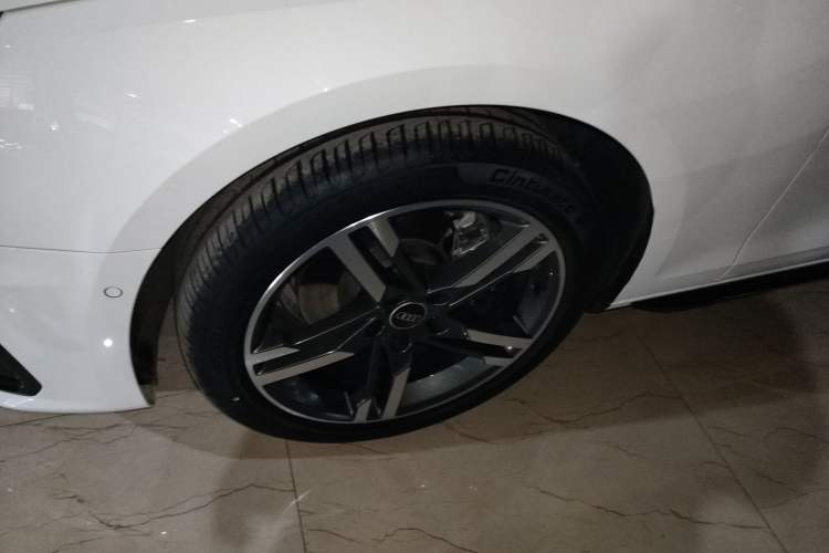 Used Audi A4L 2022 40 TFSI Fashion Dynamic Model
