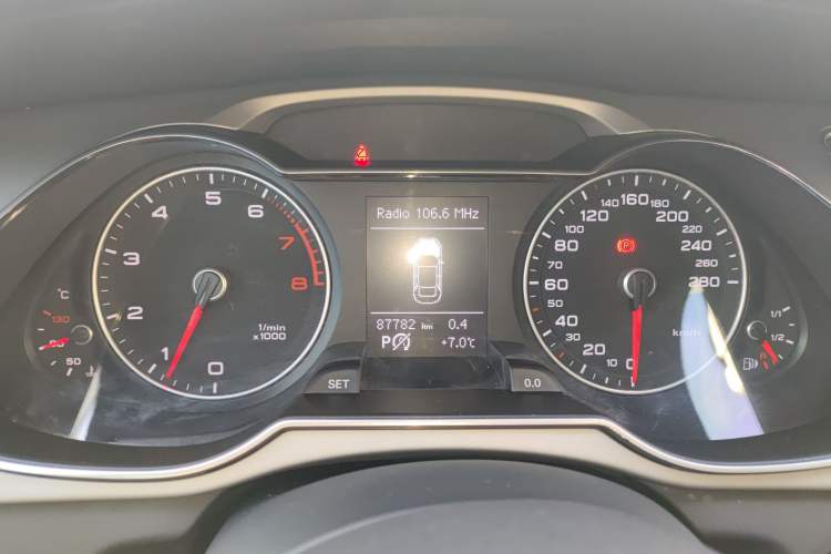 Used Audi A4L 2016 35 TFSI Automatic Comfort Model
