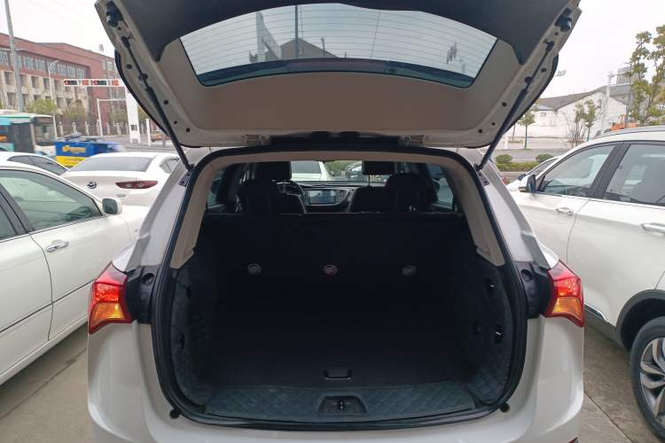 Used Buick Envision 2018 20T Two-Wheel-Drive Leading Model