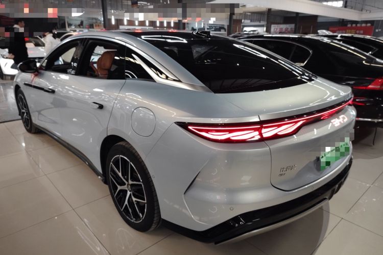 Used BYD Han L 2025 EV Four-Wheel Drive LiDAR Flagship Model
