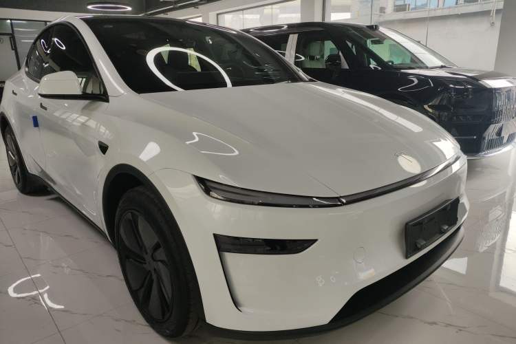 Used Tesla Model Y 2026 Rear-Drive Model