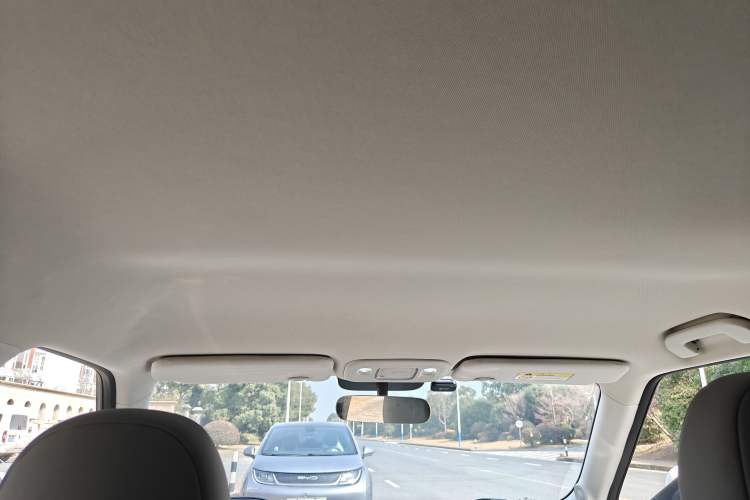 Used Dongfeng NAMMI 01 2024 New Edition 330 Plus Smart+
