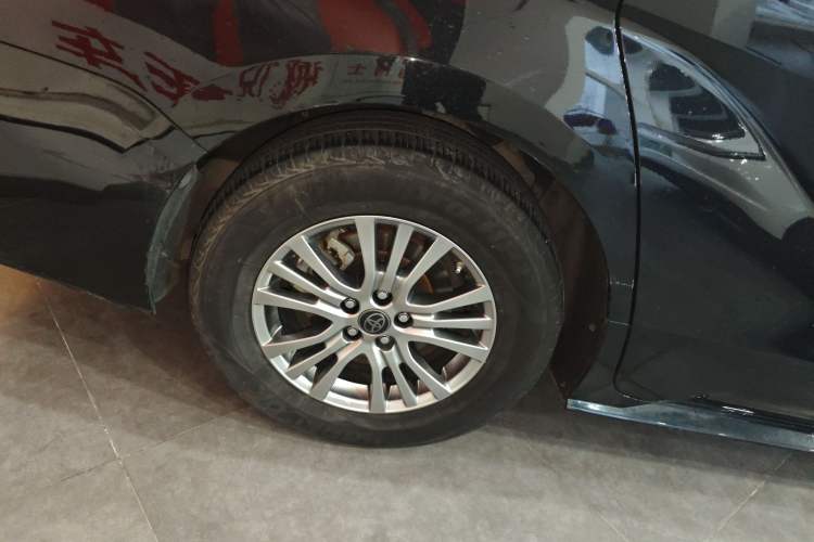 Used Toyota Sienna 2021 2.5L Hybrid Luxury Edition
