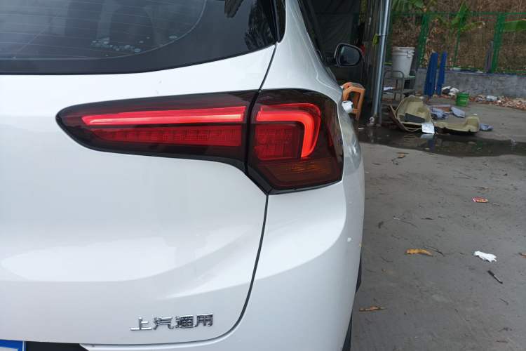 Used Buick Encore GX 2020 20T CVT Two-Wheel Drive Luxury Version
