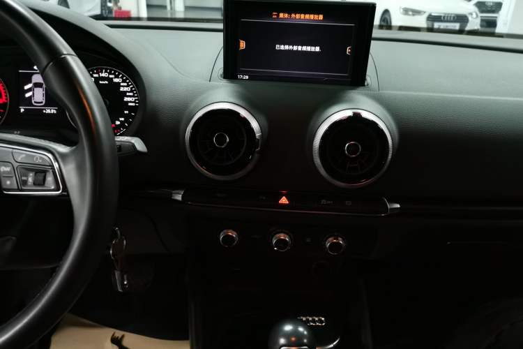 Used Audi A3 2020 Sportback 35 TFSI Fashion Edition China VI Emission Standard
