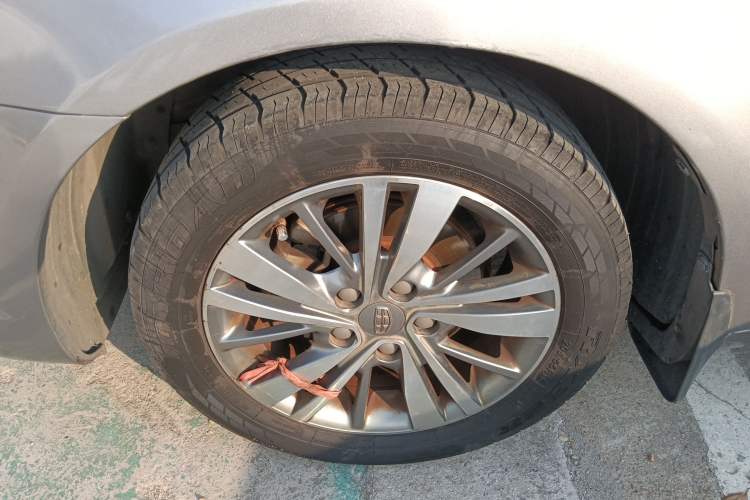 Used Geely Auto Emgrand 2018 1.5L Manual Upward Connect Edition
