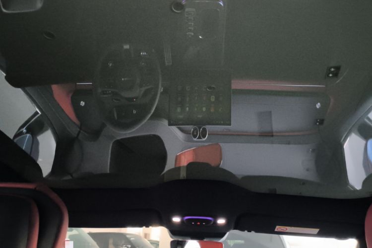 Used  SU7 2024 Four-Wheel Drive Ultra-Long Range Advanced Intelligent Driving Max Edition
