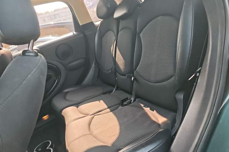 Used  Countryman 2014 1.6T COOPER S
