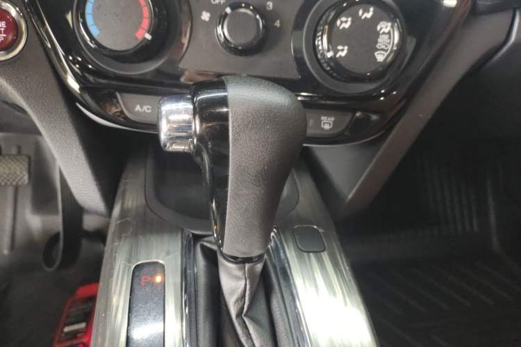 Used Honda XR-V 2017 1.8L EXi CVT Comfort Version
