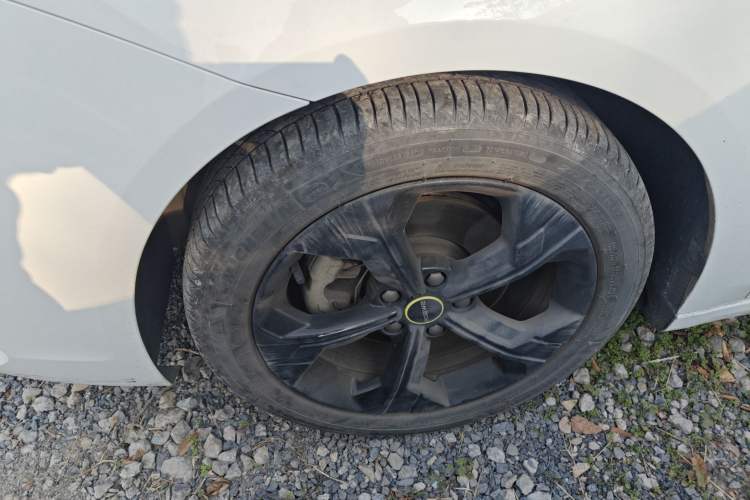 Used Roewe i6 MAX 2020 300TGI Automatic "Swell Cool Smart Drive" Edition
