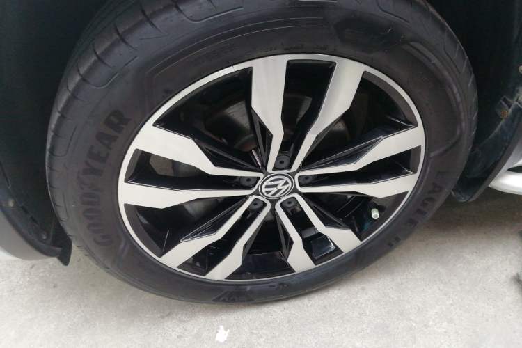 Used Volkswagen Tayron 2020 380TSI All-Wheel Drive R-Line Connected Version