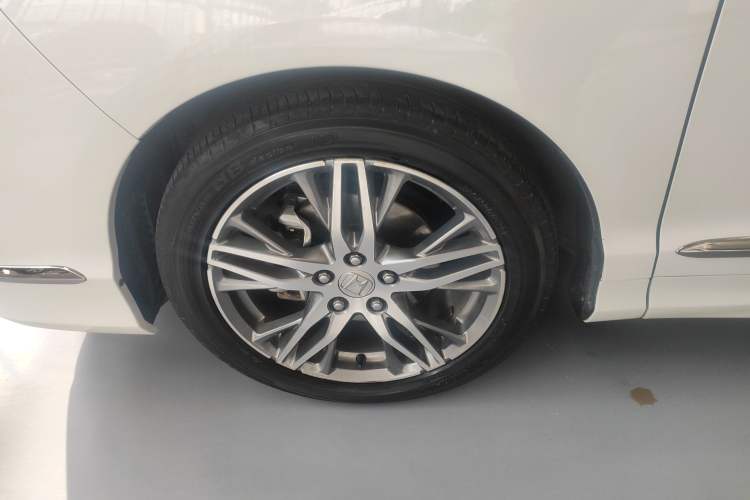 Used Honda Elysion 2019 2.0L Hybrid Supreme Edition
