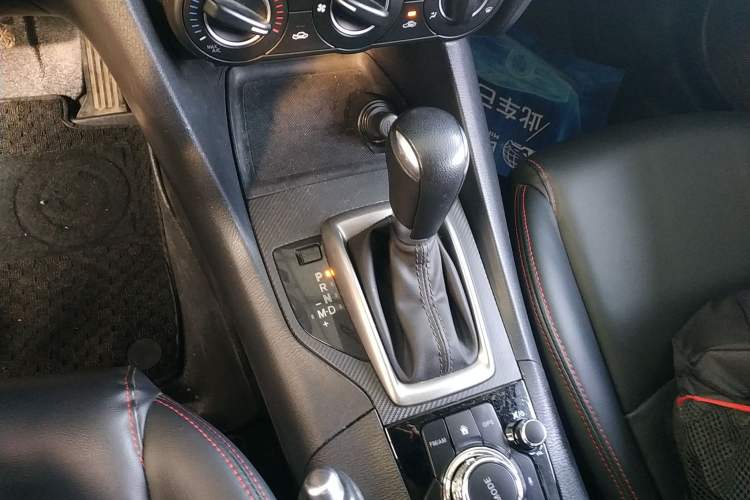 Used Mazda Mazda 3 Axela 2017 Sedan 1.5L Automatic Comfort Model Emission Standard China V