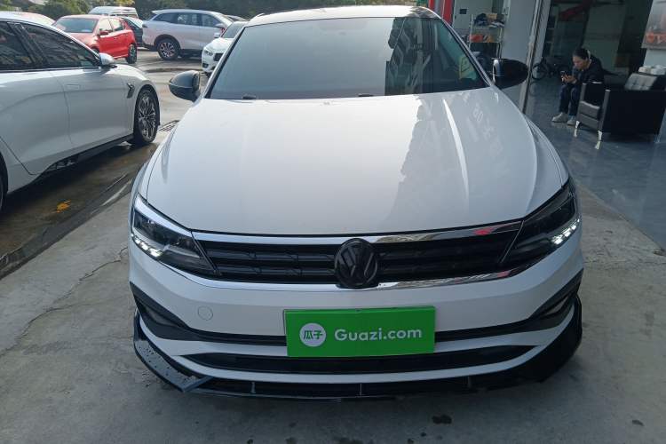 Used Volkswagen Lamando 2021 230TSI DSG Fashion Edition
