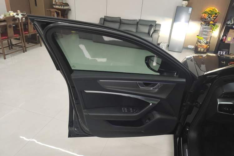 Used Audi A6L 2023 Revised 40 TFSI Luxury Dynamic Edition
