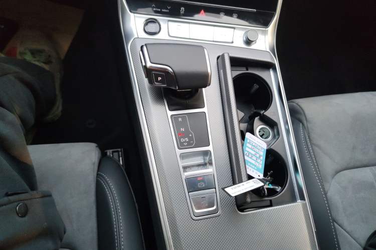 Used Audi A6L 2024 40 TFSI Luxury Dynamic Edition
