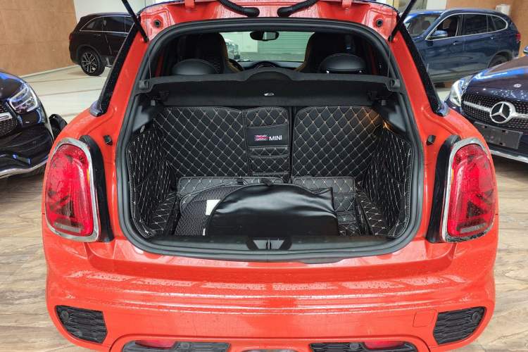 Used MINI MINI 2021 2.0T COOPER S Racing Edition 5-door model