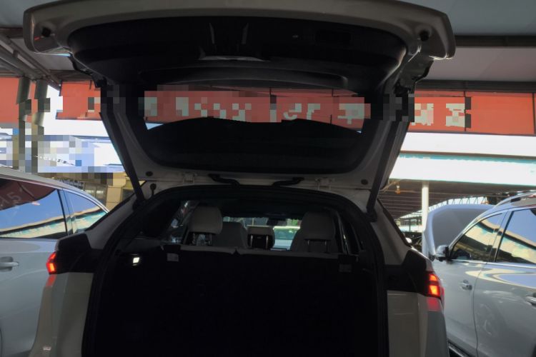 Used  L7 2023 1.5T 115 km Starship
