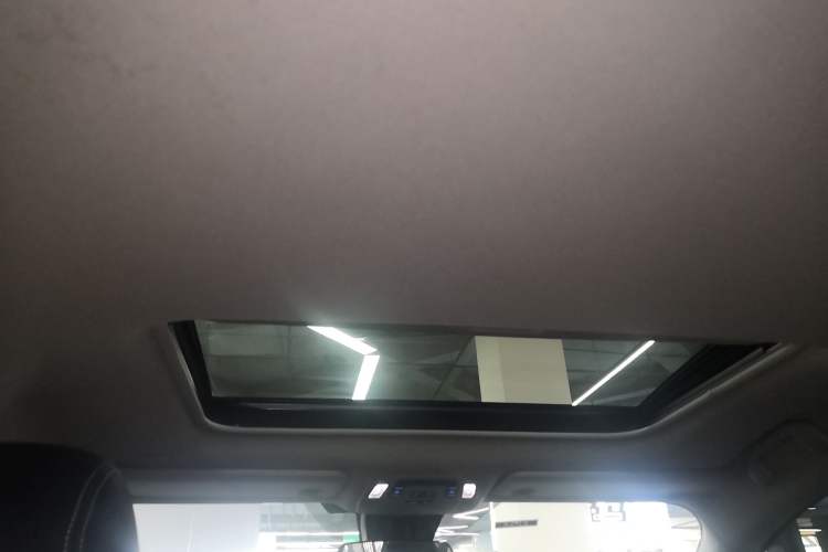 Used Toyota Sienna 2021 2.5L Hybrid Comfort Edition