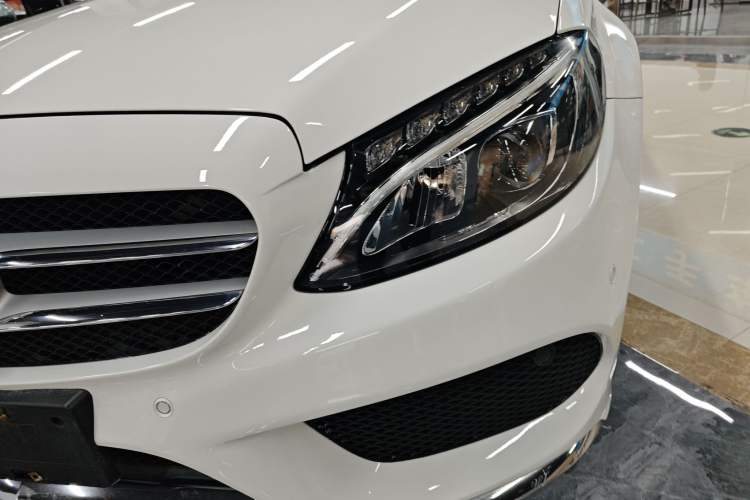 Used Mercedes-Benz C-Class 2015 Restyled C 180 L Sport Edition
