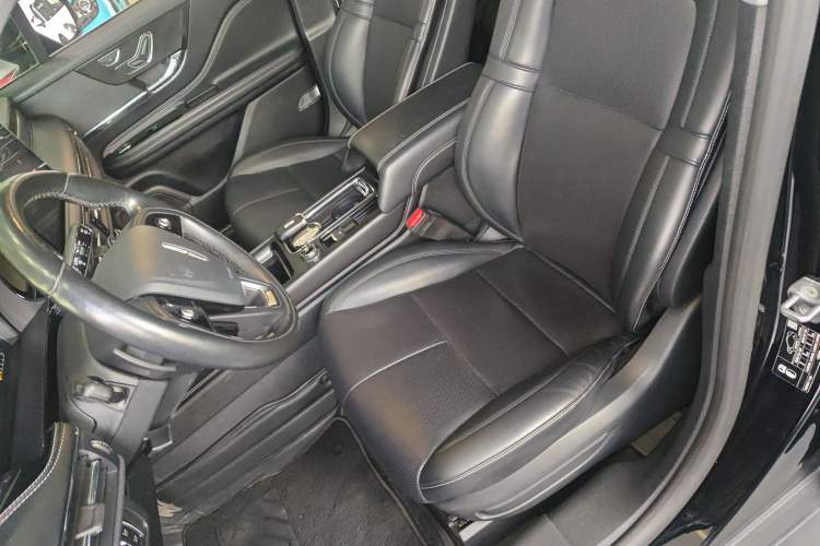 Used Lincoln Corsair 2022 2.0T Two-Wheel Drive Deluxe Edition
