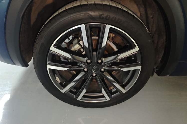 Used Geely Auto Monjaro L 2021 2.0TD DCT EVO Two-Wheel Drive Prestige Version
