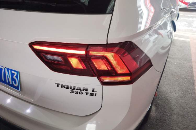 Used Volkswagen Tiguan L 2018 330TSI Automatic Two-Wheel Drive Luxury Edition
