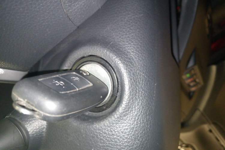 Used Nissan Tiida 2021 1.6L CVT Cool Edition